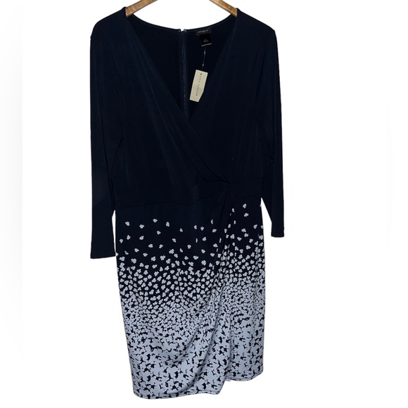 Ann Taylor Dresses & Skirts - Ann Taylor Dress 14